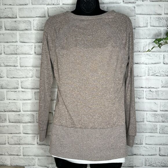 fyve Light Brown Cozy Knit Sweater Size Small - Picture 2 of 5
